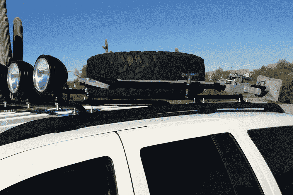 Jeep Grand Cherokee WJ Roof Mounted Tire Carrier